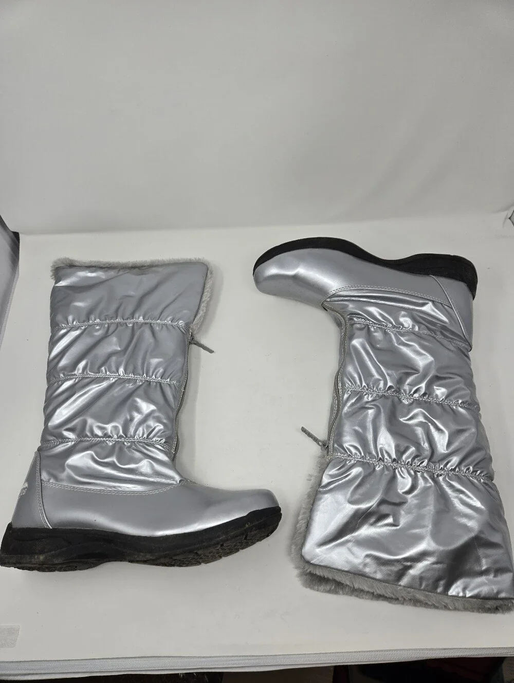 totes metalic silver